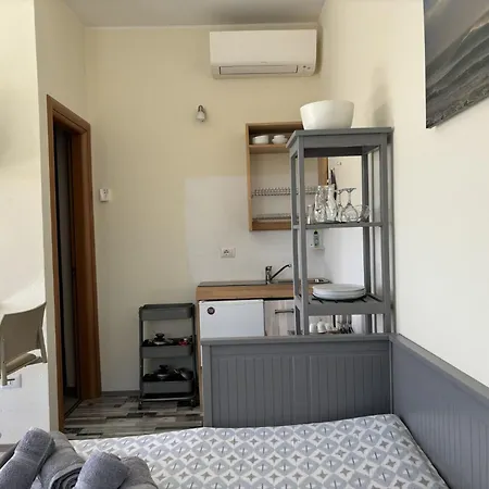 Serrani-5 By Interhome Apartmán *